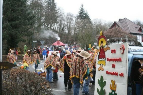 0011 Karnevalszug 2009 011