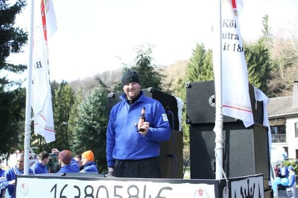 0008 Karnevalszug 2011 008