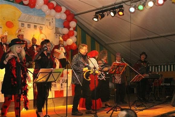 0016 Sitzung 2011 016