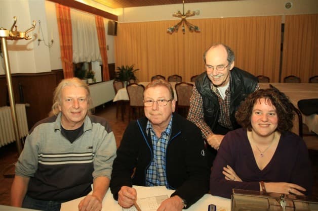 0002 Kartenverkauf 2012 002