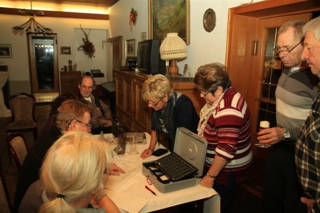 0011 Kartenverkauf 2012 011